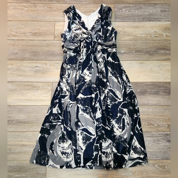 Coldwater Creek floral vneck sleeveless flowy midi dress - Picture 1 of 7